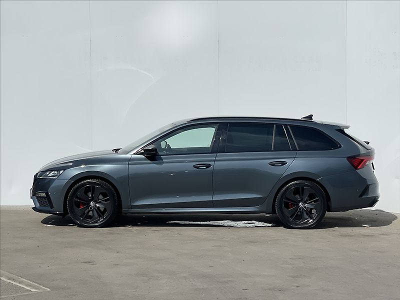 Škoda Octavia 2,0 TDI 4x4 DSG Combi RS TAŽNÉ - fotka 2 z 22