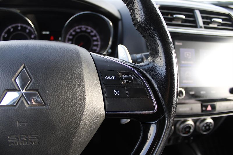 Mitsubishi ASX 2.0 MIVEC INTENSE 4WD 1.MAJ ČR - fotka 15 z 25