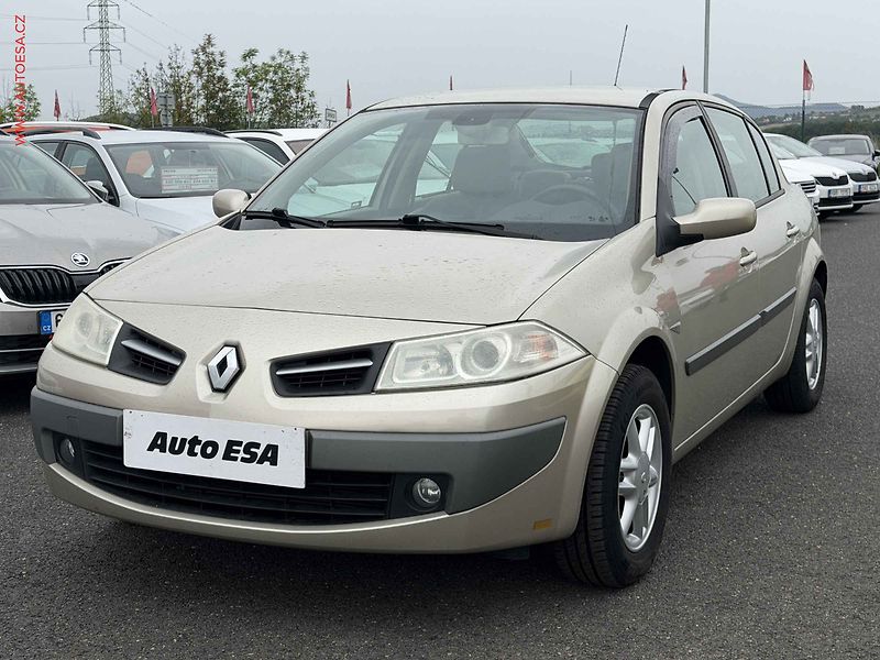 Renault Mégane (2007) 1.6i 16V, ČR - fotka 3 z 14