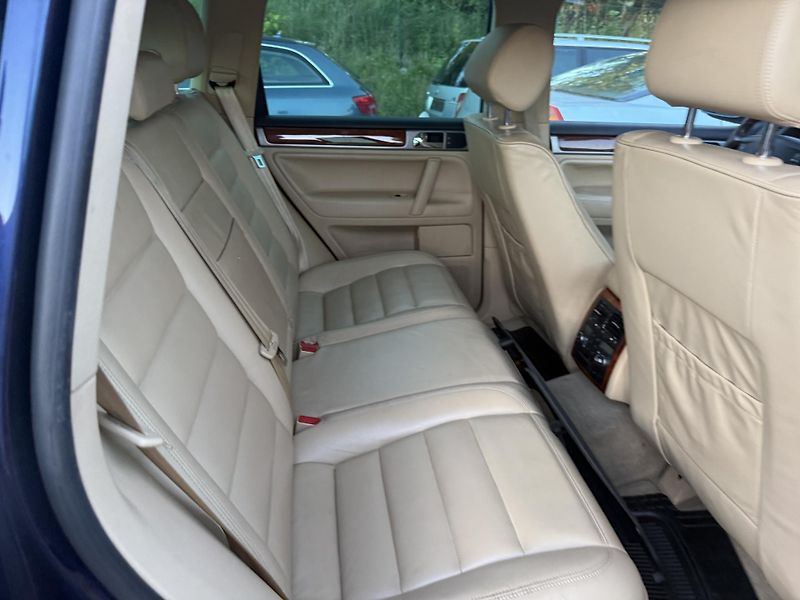 Volkswagen Touareg (2004) 5.0 V10 - fotka 15 z 17