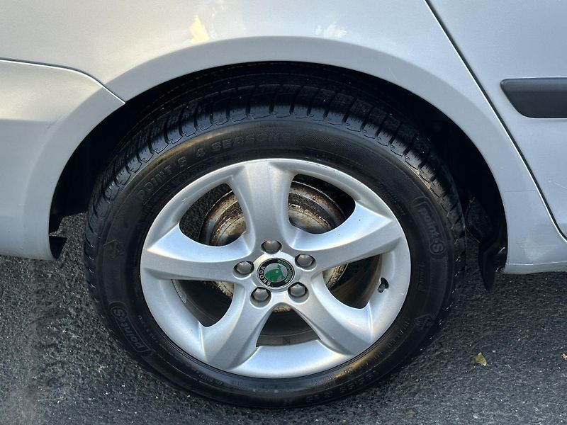 Škoda Fabia (2011) KOMBI 1.2TSI/63kW TZ* KLIMA* - fotka 35 z 37