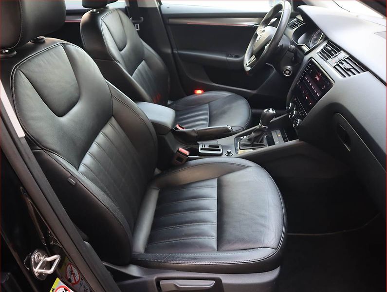 Škoda Octavia (2018) Style 1.6 TDI, Automat - fotka 9 z 20