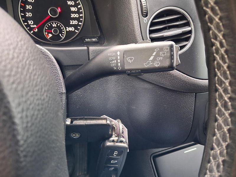 Volkswagen Golf Plus (2013) 1,2TSi SERVISKA NOVÁ STK ! - fotka 31 z 46