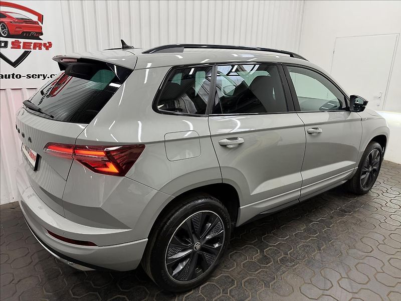 Škoda Karoq 2.0TDI DSG ACC SPORTLINE - fotka 8 z 37