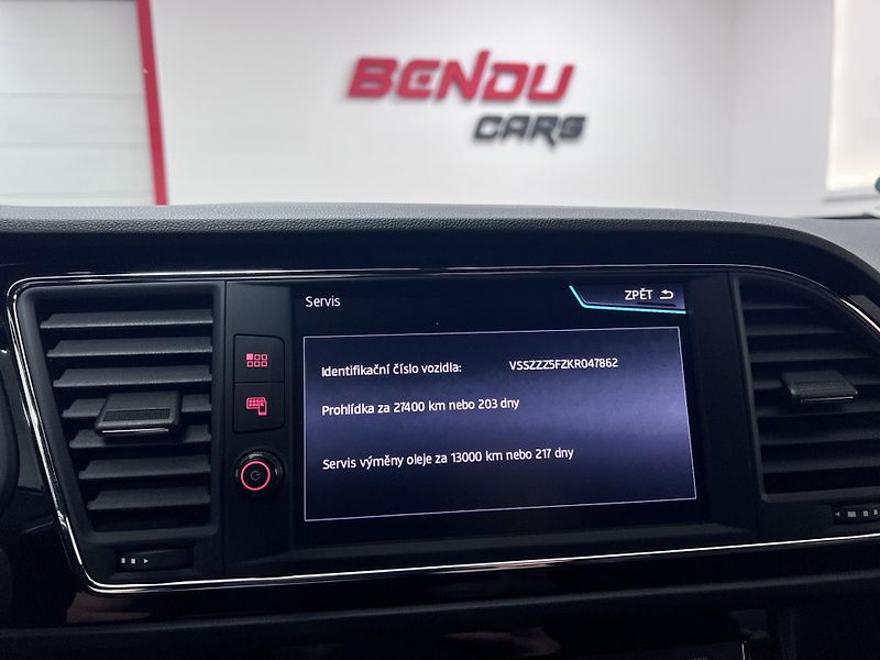 Seat Leon Cupra 300 2.0 TFSI 4x4 DSG - fotka 36 z 42