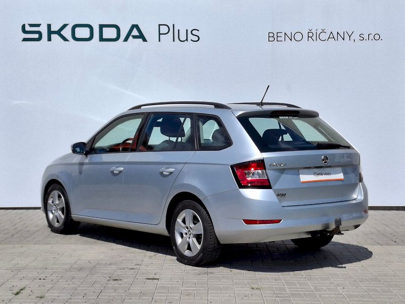 Škoda Fabia (2018) Combi Ambition 1,0TSi 70kW - fotka 11 z 29