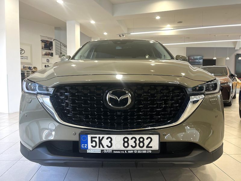 Mazda CX-5 (2024) 2.5L G194 6AT AWD EXCLUSIVE - fotka 2 z 20