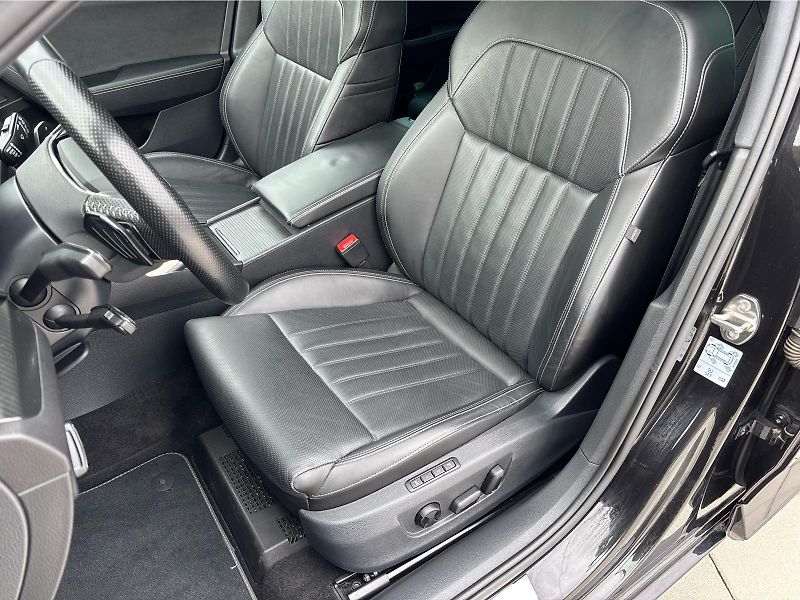 Škoda Superb 2.0TSi 206 kW SPORTLINE 4X4 DS - fotka 22 z 30