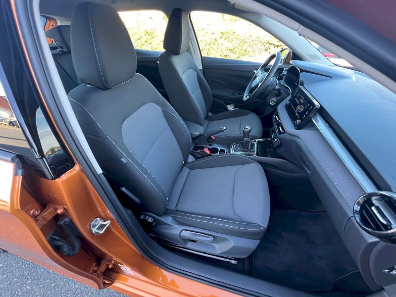 Škoda Fabia (2025) Selection 1.0MPi 59kW 5°manuál - fotka 20 z 28