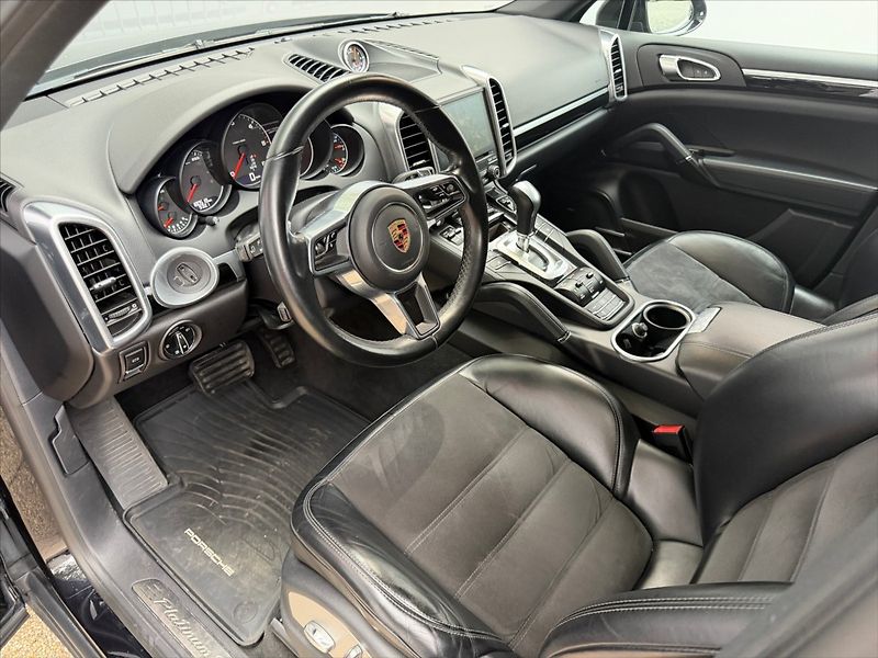 Porsche Cayenne 3,0 TDI  V6 193kW-FACELIFT!! - fotka 9 z 41