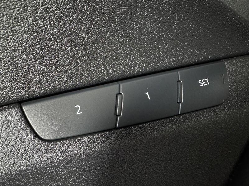 Audi e-tron S 370 Digital LED Záruka - fotka 25 z 50
