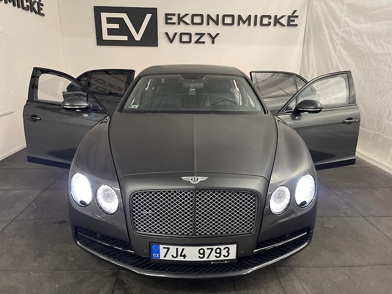 Bentley Flying Spur (2016) 6.0 625 PS  W12 - fotka 35 z 81