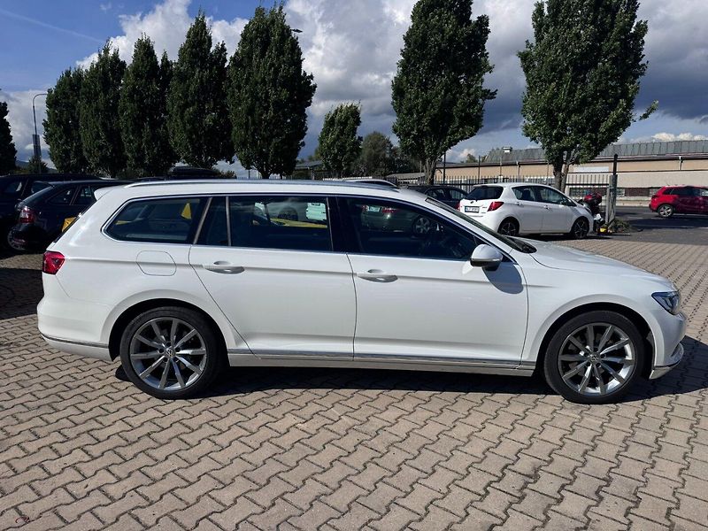 Volkswagen Passat (2017) B8 2,0 TDI 110 KW BEZ AD BLUE - fotka 7 z 50