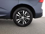 Volvo XC60 (2021) Momentum B4 AWD - náhled 19