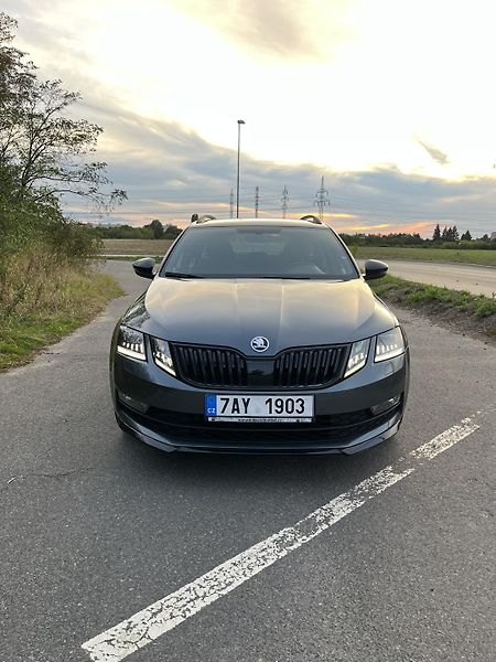 Škoda Octavia (2019) Touring Sport - fotka 3 z 19