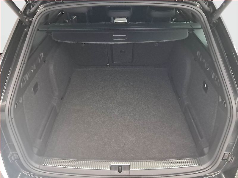 Škoda Superb (2023) Sportline 2.0 TDI - fotka 14 z 20