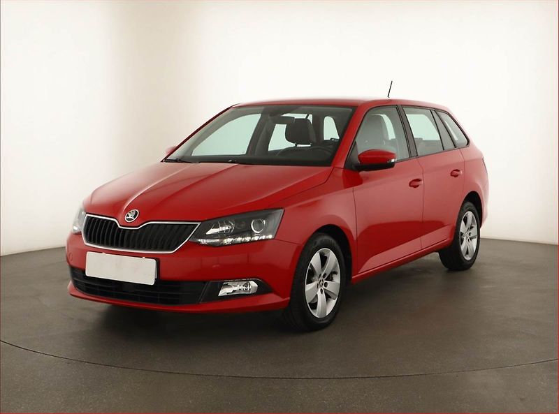 Škoda Fabia (2016) 1.2 TSI, Park. senzory - fotka 2 z 12