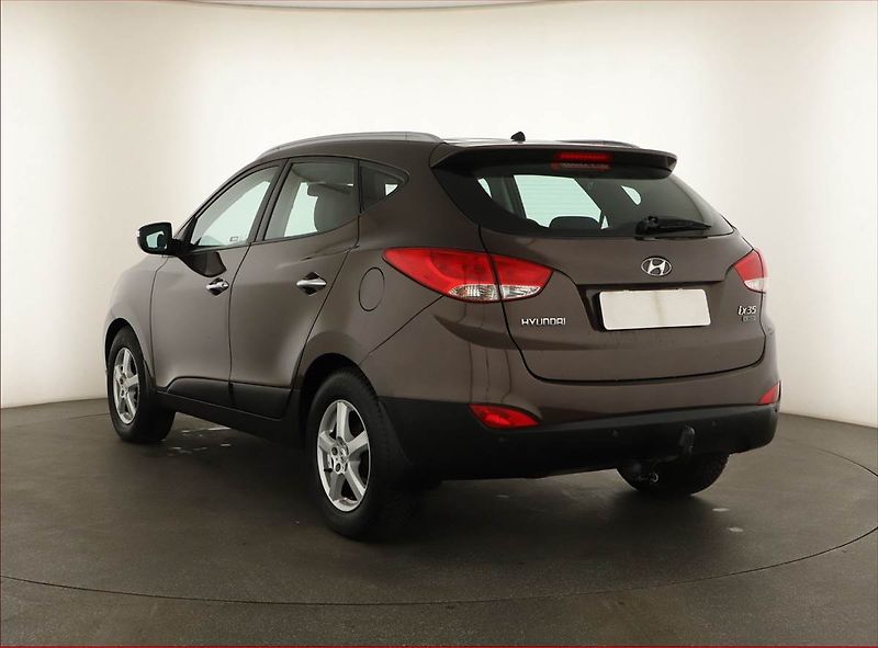 Hyundai ix35 (2012) 1.7 CRDi, Serv.kniha, Tempomat - fotka 4 z 14