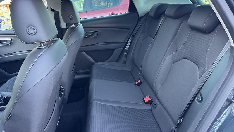Seat Leon (2020) 1.majitel, ČR, Super stav! - fotka 13 z 20