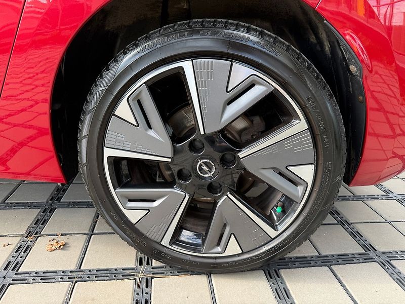 Opel Corsa Ultimate 50kWh REZERVACE - fotka 6 z 36