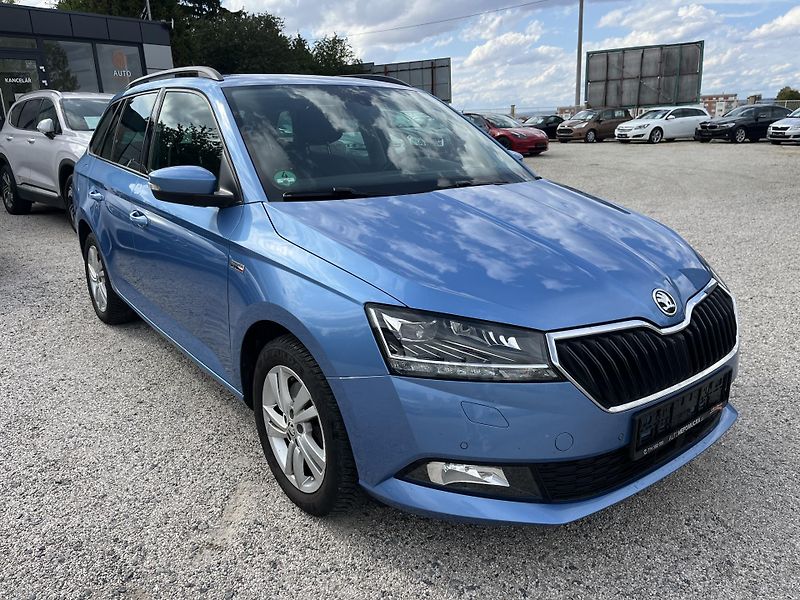 Škoda Fabia (2018) 1.0 TSI 81 KW, Lim. edice 100 - fotka 2 z 37
