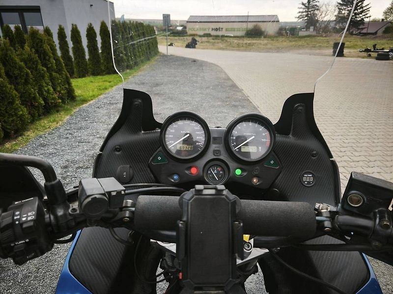 Honda XL 1000 V Varadero (2002) - fotka 12 z 15