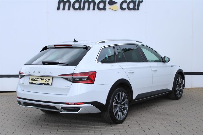 Škoda Superb 2.0 TDI SCOUT DSG ČR - fotka 7 z 31