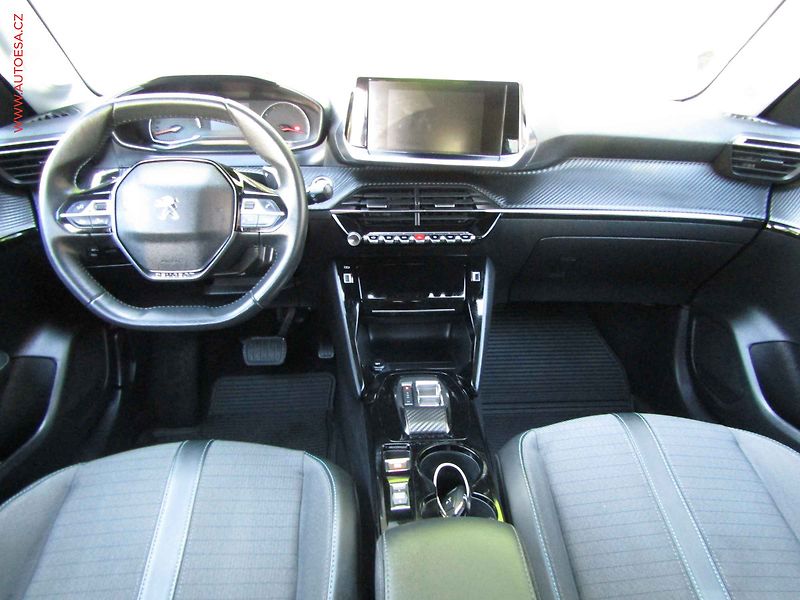 Peugeot 208 (2022) 1.2 PT, AT, STK9/28 - fotka 7 z 16