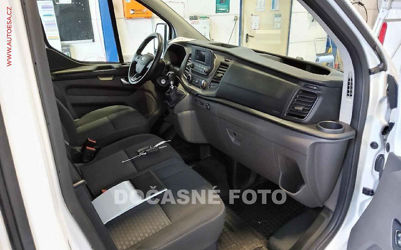 Ford Transit Custom (2020) 2.0TDCi L2 9míst, TREND - fotka 3 z 4