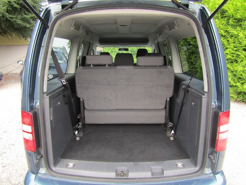 Volkswagen Caddy (2015) MAXI 1.6 TDI 75kW  7 MÍST - fotka 22 z 44