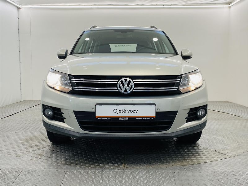 Volkswagen Tiguan 2,0 TDI 81 kW Trend & Fun - fotka 4 z 27