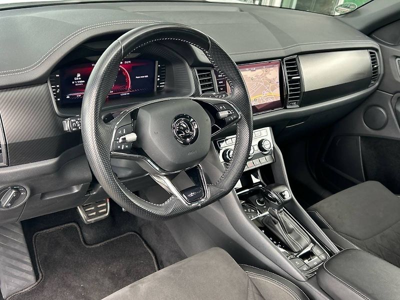 Škoda Kodiaq (2022) 2.0 TDI 7DSG 4x4 Sportline - fotka 15 z 35