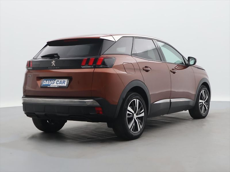 Peugeot 3008 1,5 HDi 96kW Allure CZ - fotka 7 z 31