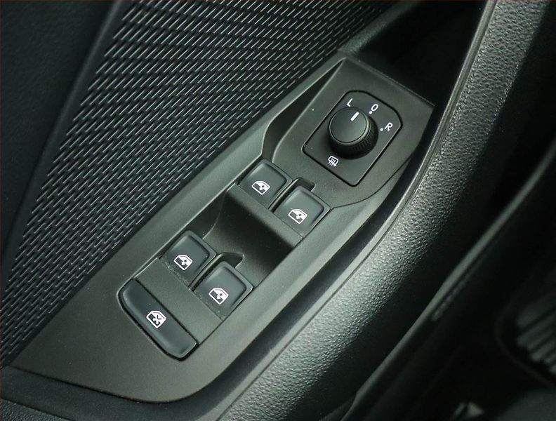 Škoda Octavia (2022) Ambition 2.0 TDI, ČR,1.maj - fotka 15 z 16