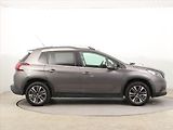 Peugeot 2008 (2017) 1.2 PureTech, ČR,1.maj - náhled 6