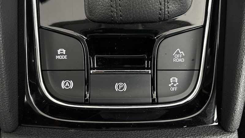 Škoda Kodiaq 2.0 TDI DSG 4x4 Style - fotka 25 z 32