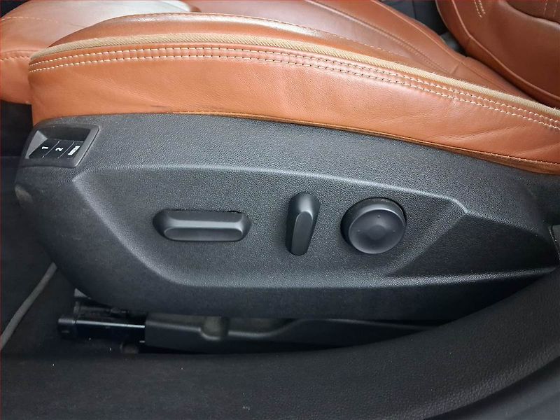 Opel Insignia (2012) 2.0 BiTurbo CDTI, 4X4 - fotka 25 z 26
