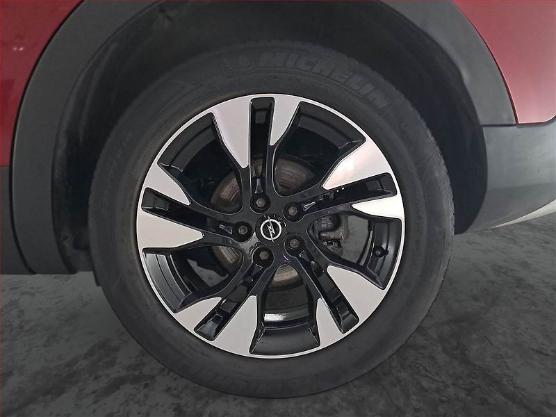 Opel Grandland X (2019) 1.2 Turbo, Serv.kniha - fotka 15 z 20