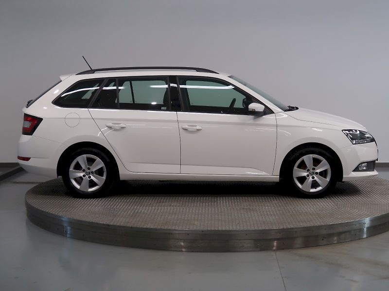 Škoda Fabia (2021) AMBITION 1.0TSI 70KW - fotka 8 z 28