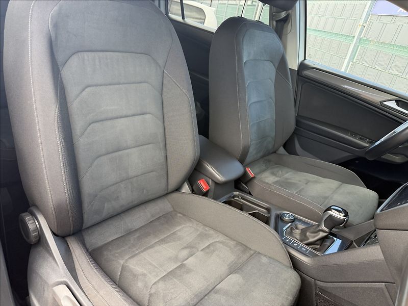 Volkswagen Tiguan Allspace 2.0 TDI Life DSG 4Motion/147kW - fotka 23 z 26