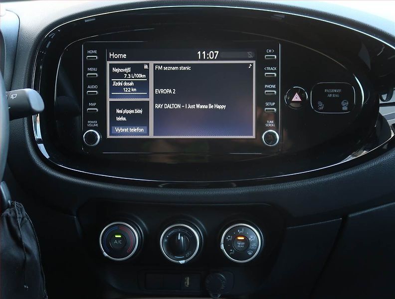 Toyota Aygo (2022) 1.0 VVT-i, Automat, ČR,1.maj - fotka 12 z 18