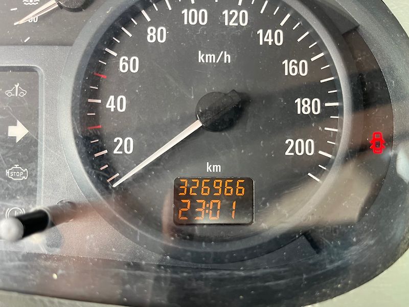 Opel Vivaro (2004) 1.9 CDTI Nová STK - fotka 13 z 14