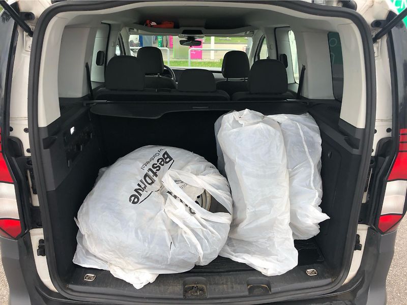 Volkswagen Caddy 2.0 TDi - fotka 13 z 28