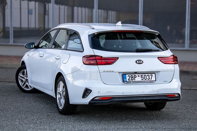 Kia Ceed - fotka 6 z 25