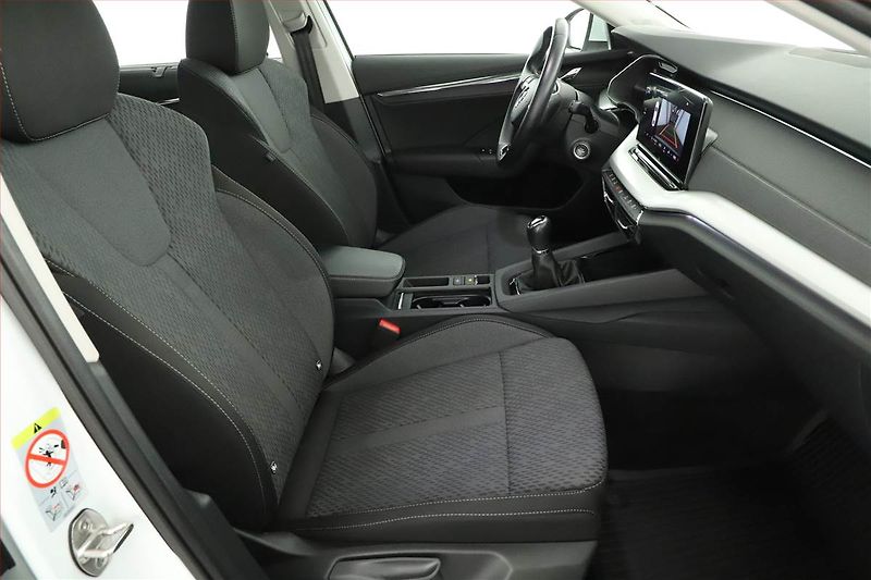Škoda Octavia (2023) Style 1.0 TSI, ČR,1.maj, Navi - fotka 7 z 17