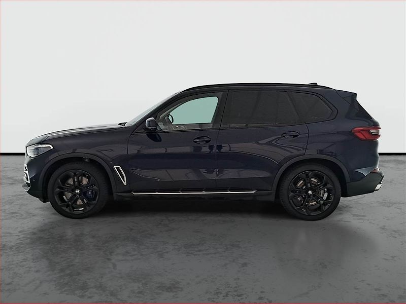 BMW X5 (2019) xDrive30d - fotka 3 z 16