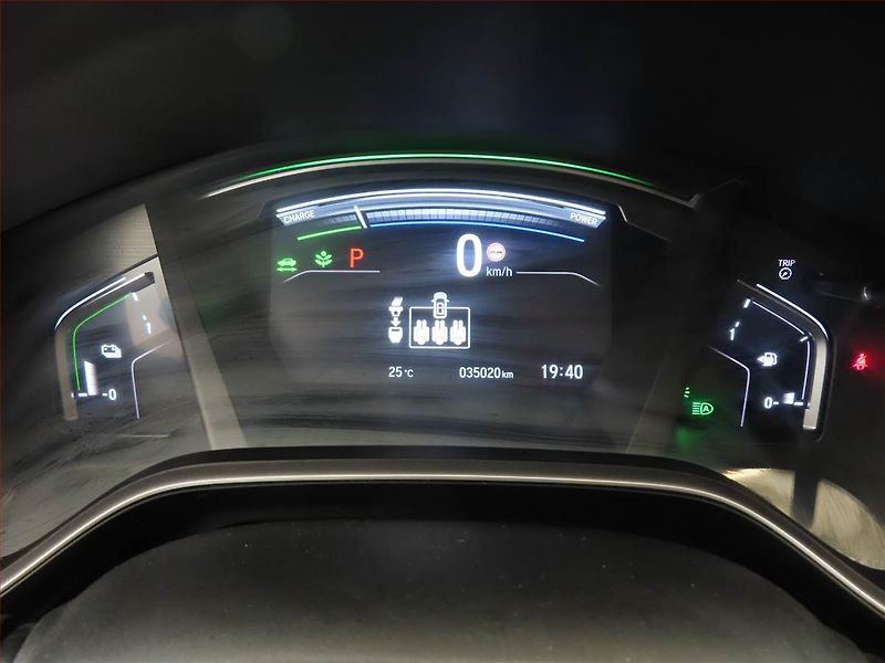 Honda CR-V (2023) Lifestyle 2.0i-MMD HEV - fotka 11 z 17