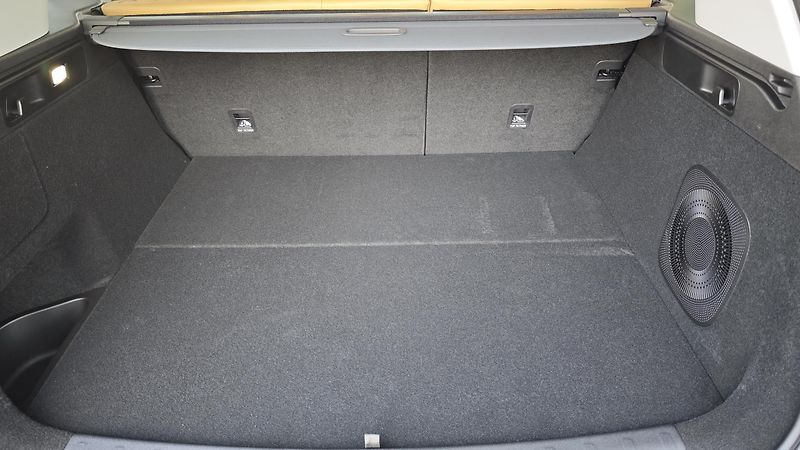 Leapmotor C10 (2026) Design Pro  4x2  218 PS - fotka 16 z 41