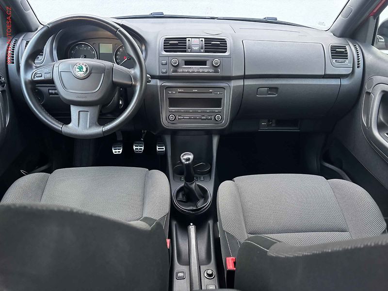 Škoda Fabia (2013) 1.2 TSi, Monte Carlo, šíbr - fotka 8 z 17
