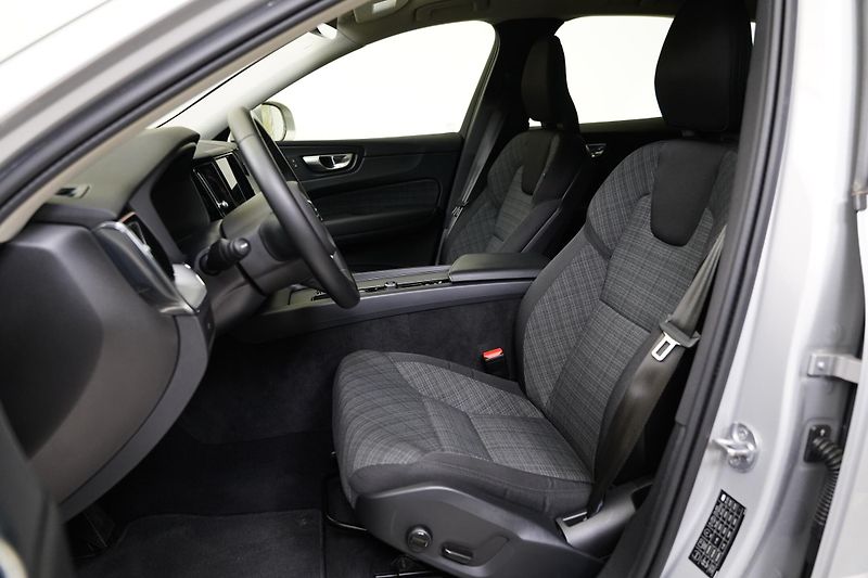 Volvo XC60 - fotka 11 z 26